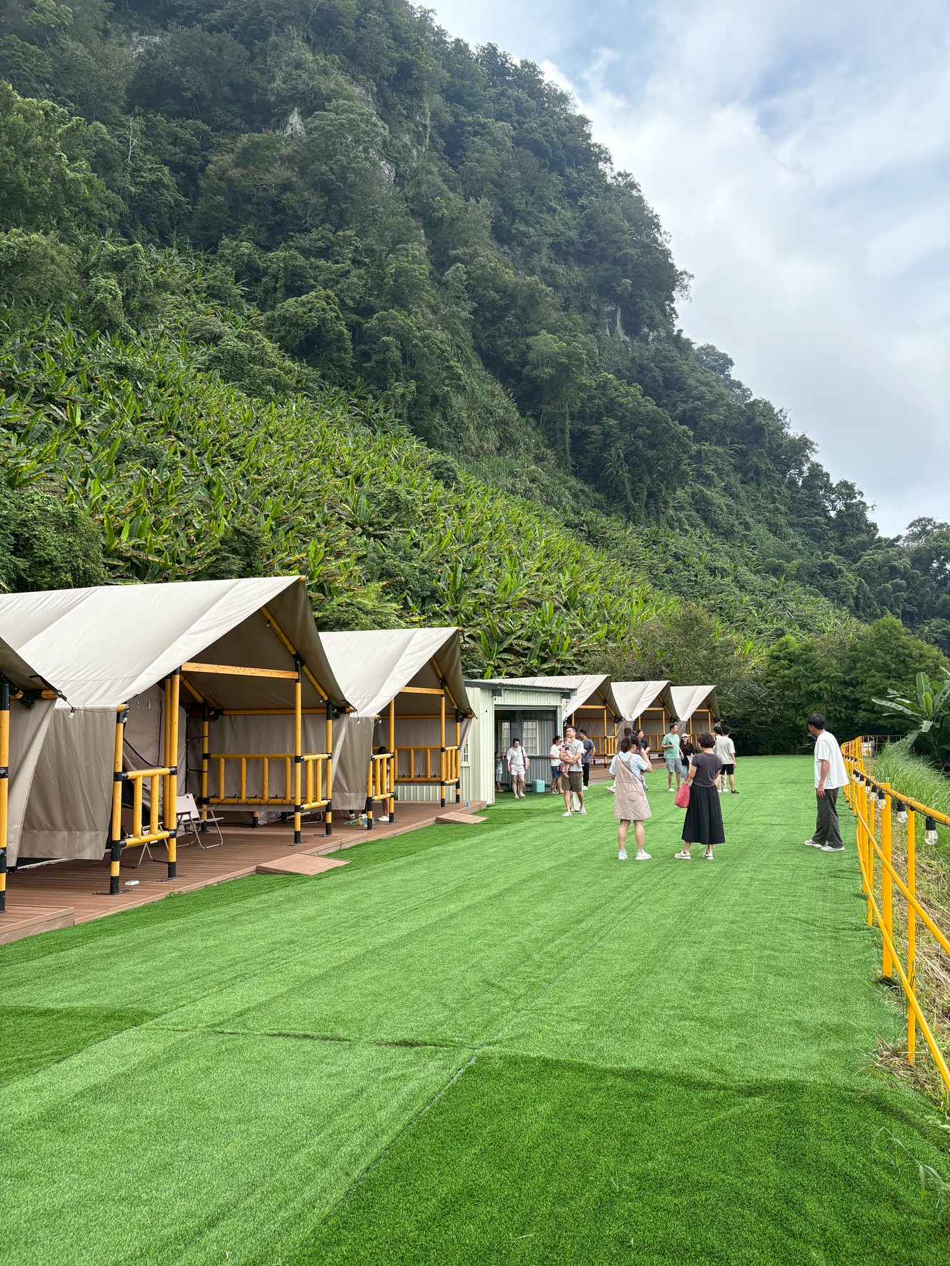 ALL_room_25L14_PsmH7NZkeE